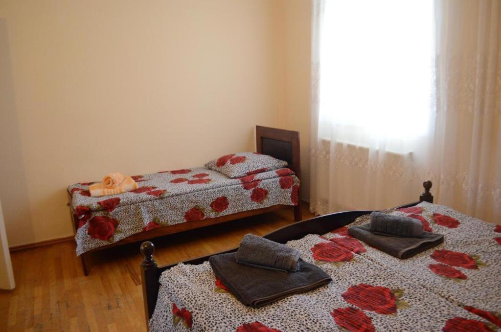 Alex'S Cosy Guesthouse Tbilisi Bagian luar foto