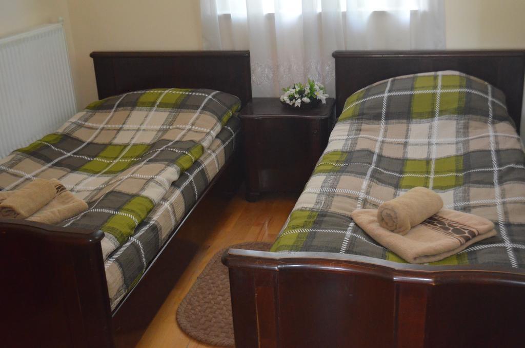 Alex'S Cosy Guesthouse Tbilisi Ruang foto