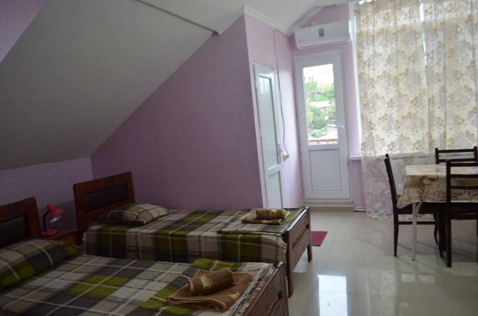Alex'S Cosy Guesthouse Tbilisi Bagian luar foto